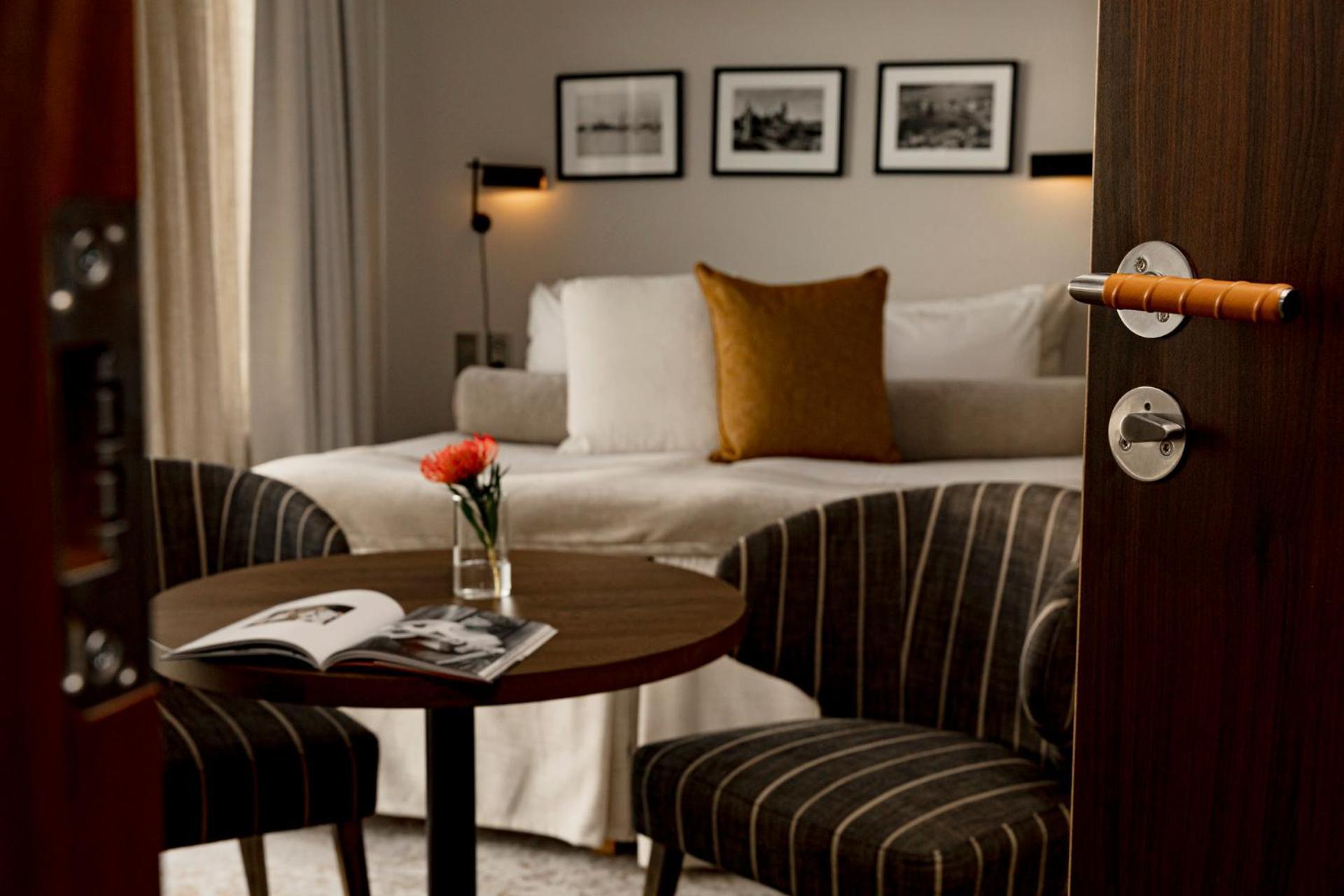 Slottsholmen Hotell Och Restaurang Västervik Екстериор снимка