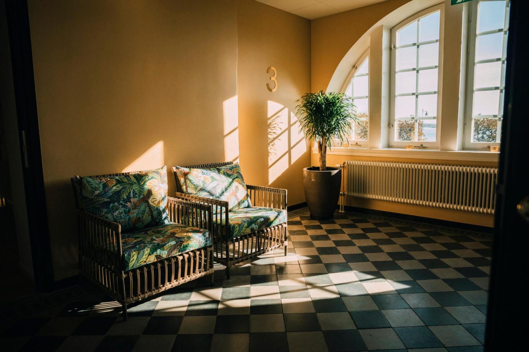 Slottsholmen Hotell Och Restaurang Västervik Екстериор снимка