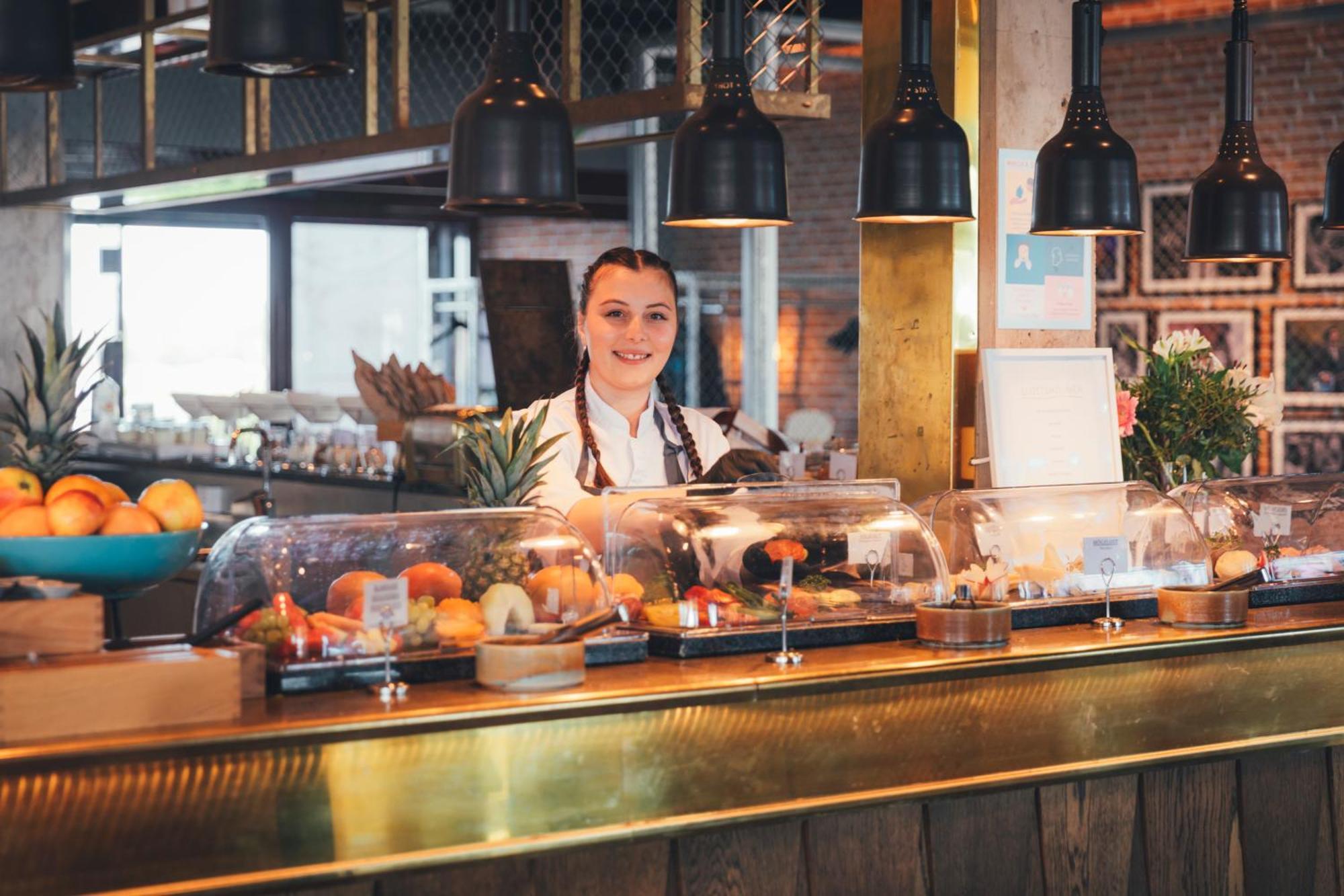 Slottsholmen Hotell Och Restaurang Västervik Екстериор снимка